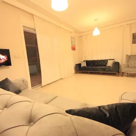 Poseidon Marine Villa Ildiri